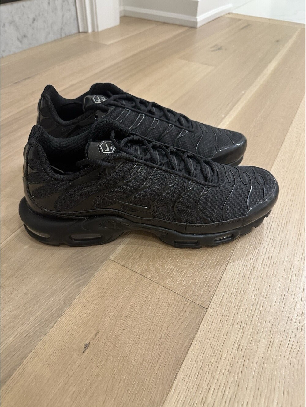 Nike AIR MAX PLUS BLACK/BLACK-BLACK Menโs 13